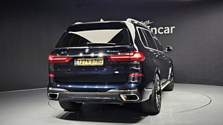 BMW X7 G07 2022