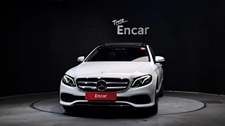 MERCEDES BENZ E-CLASS W213 2017