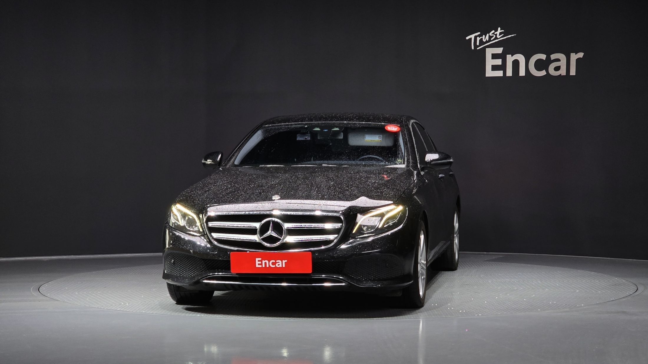 MERCEDES BENZ E-CLASS W213 2017