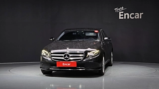 MERCEDES BENZ E-CLASS W213 2017