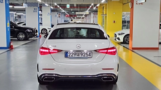 MERCEDES BENZ C-CLASS W205 2025