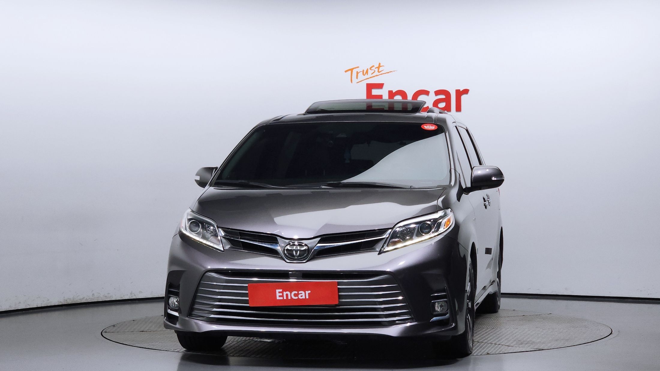 TOYOTA SIENNA 2018
