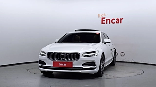 VOLVO S90 2021