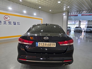 KIA K5 2017