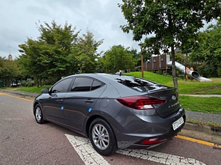 HYUNDAI AVANTE AD 2019