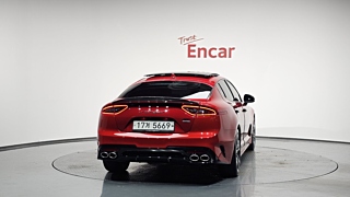 KIA STINGER 2019