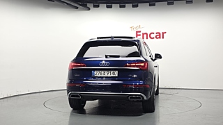 AUDI Q5 FY 2022