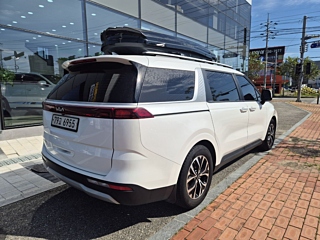 KIA CARNIVAL 2021