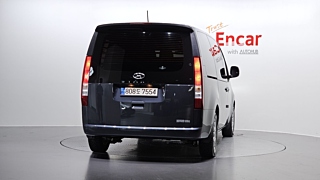 HYUNDAI STARIA 2022
