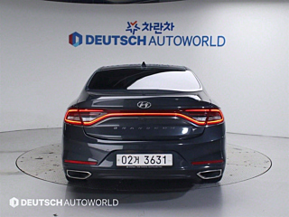 HYUNDAI GRANDEUR IG 2017