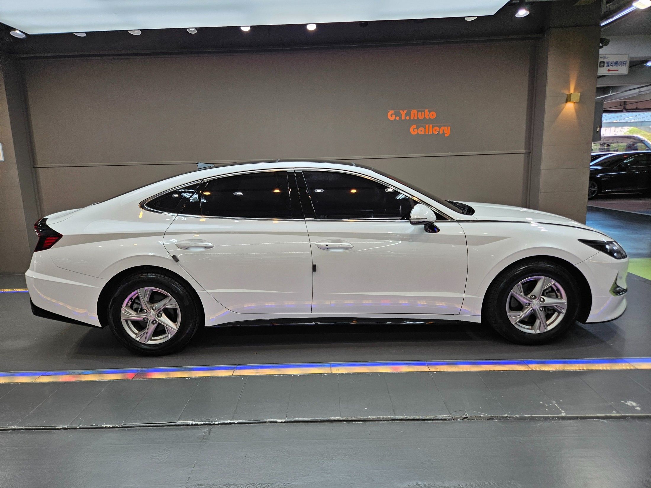 HYUNDAI SONATA DN8 2019