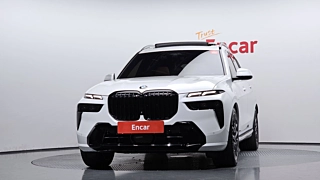 BMW X7 G07 2024