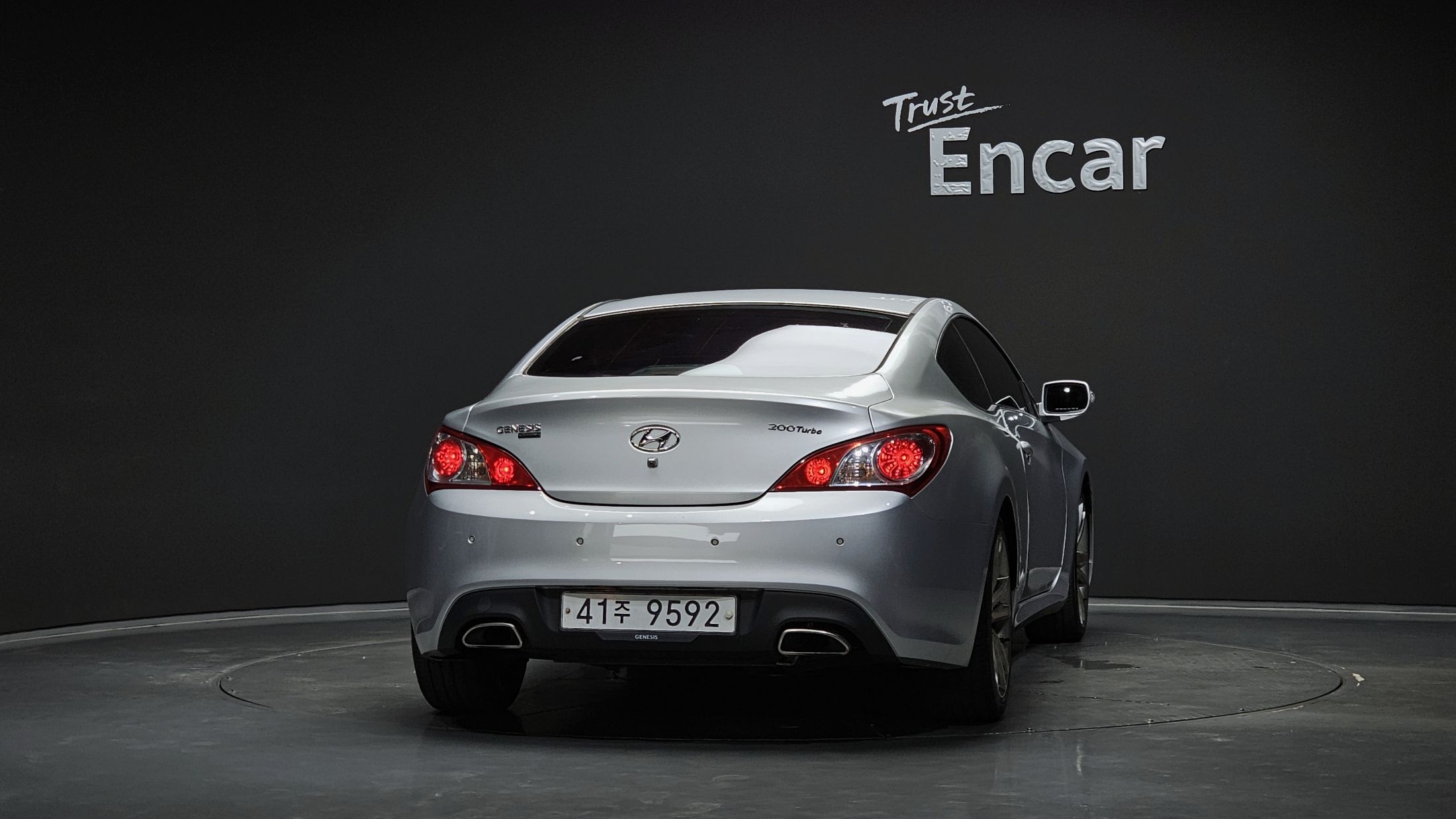 HYUNDAI GENESIS COUPE 2011