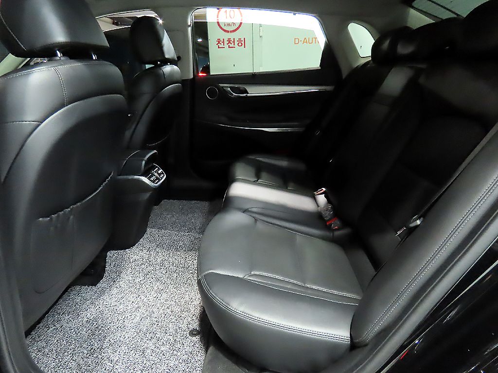 HYUNDAI GRANDEUR IG HYBRID 2022