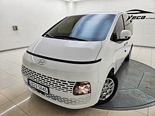HYUNDAI STARIA 2023