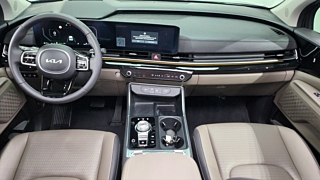 KIA CARNIVAL 2024