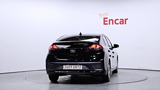 HYUNDAI IONIQ HYBRID 2020