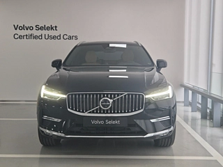 VOLVO XC60 2025