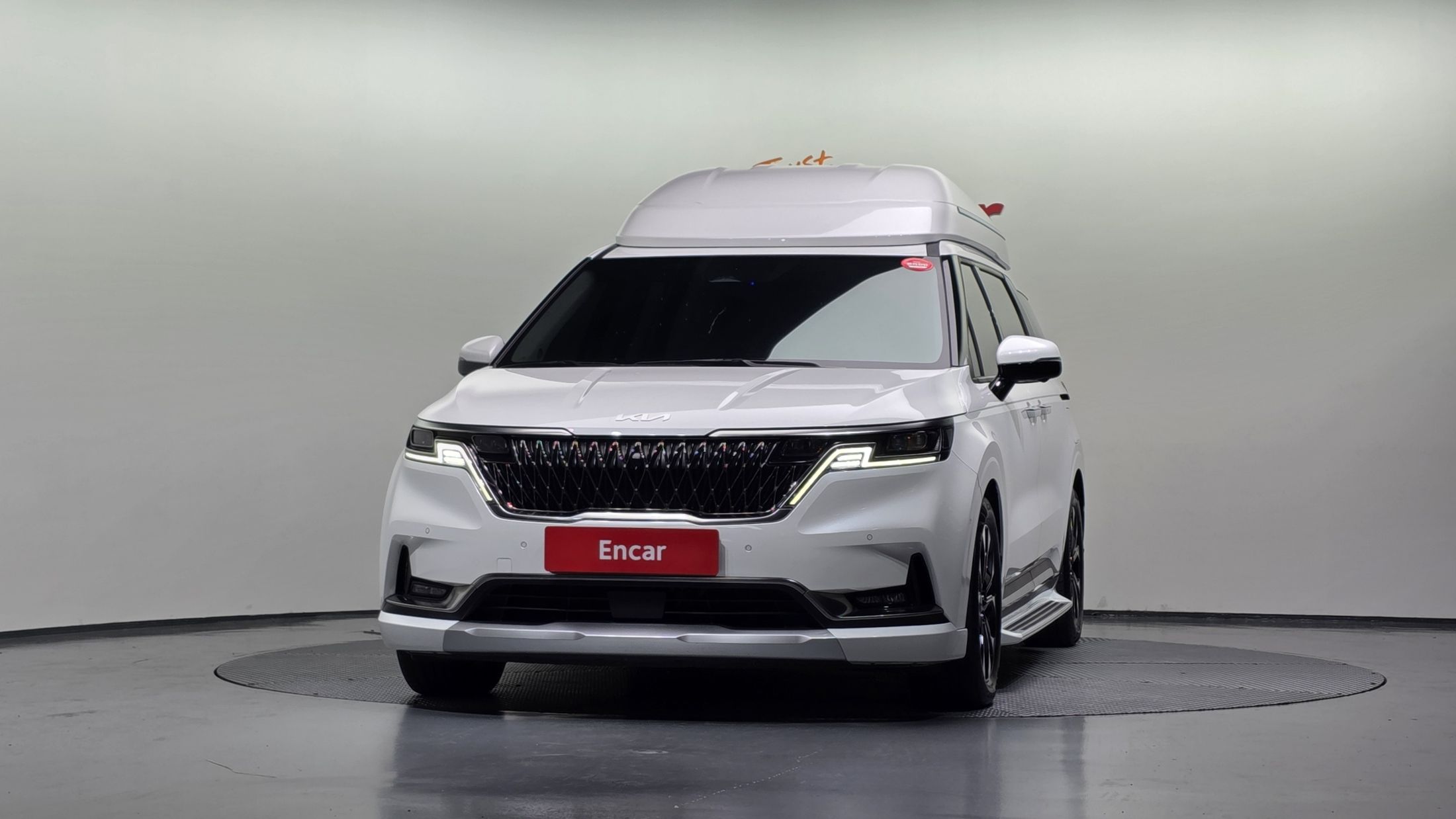 KIA CARNIVAL 2023
