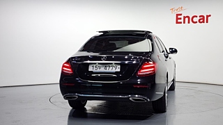 MERCEDES BENZ E-CLASS W213 2019