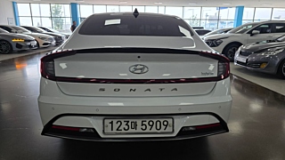 HYUNDAI SONATA HYBRID DN8 2019