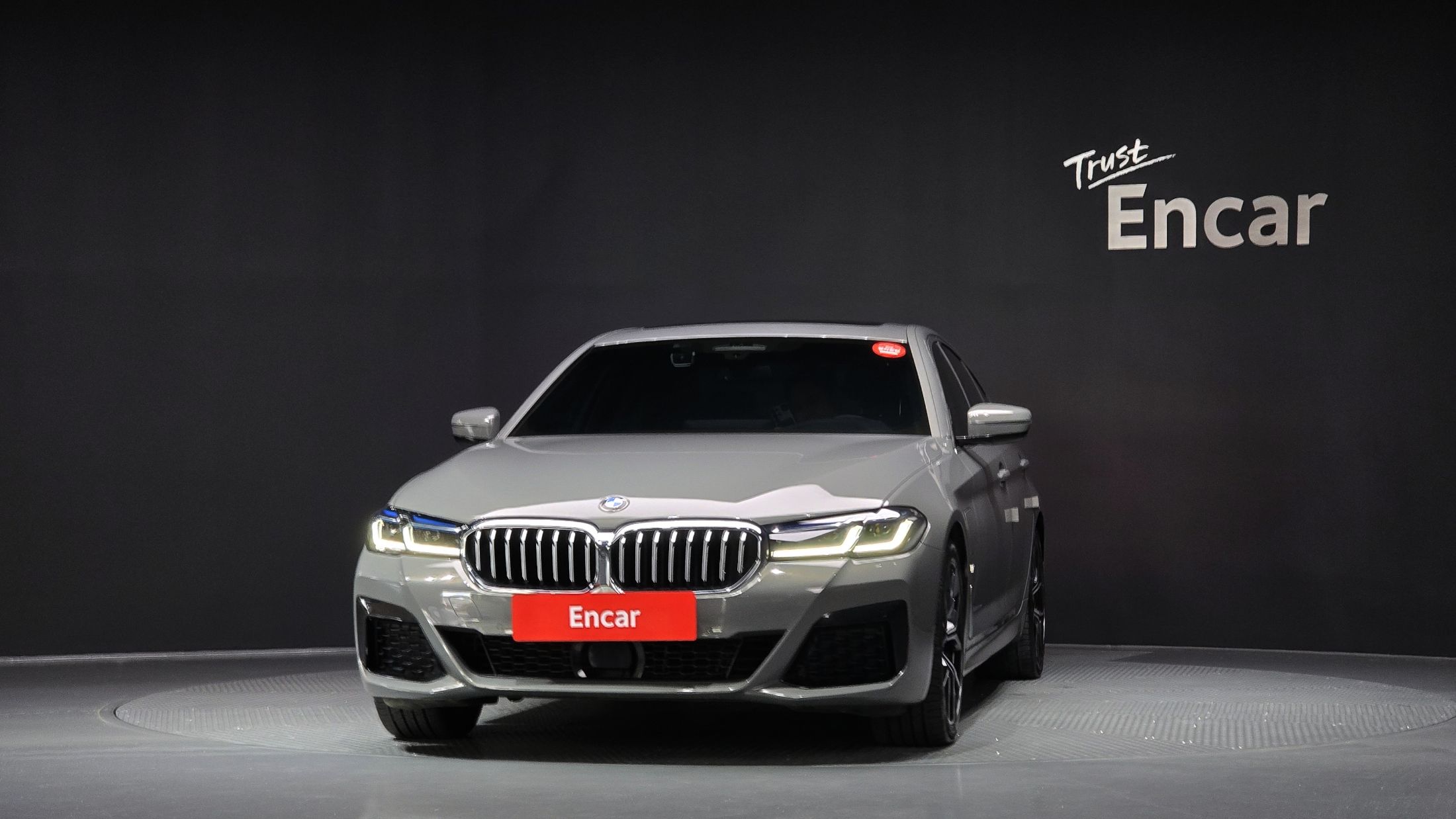 BMW 5-SERIES G30 2021