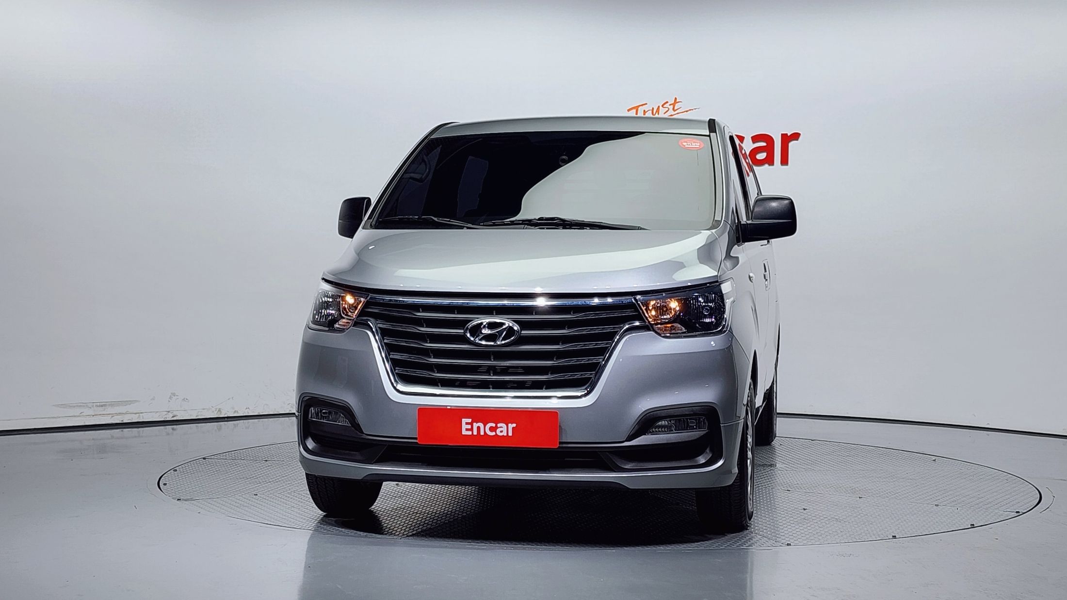 HYUNDAI STAREX GRAND 2020