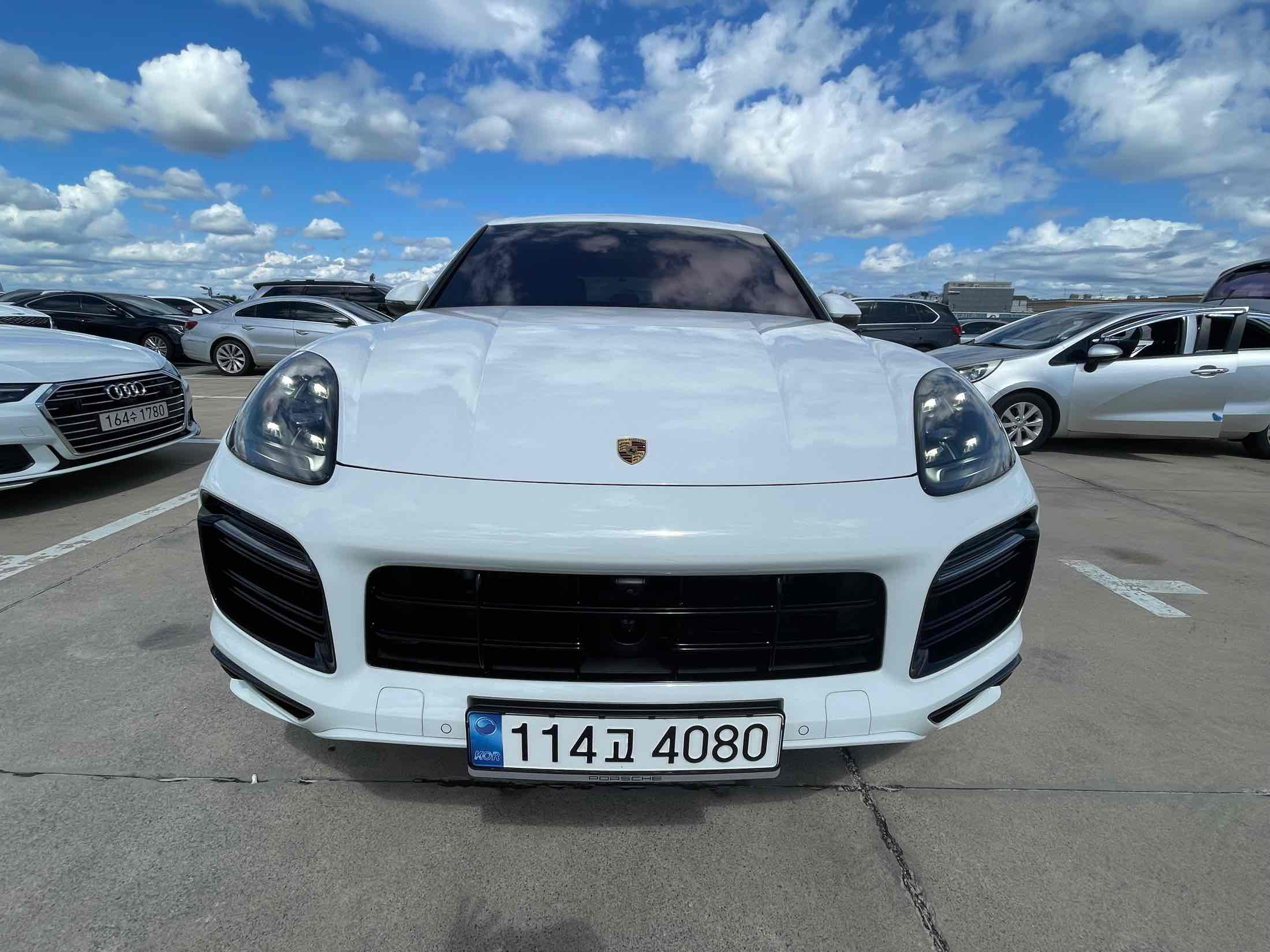 PORSCHE CAYENNE PO536 2022