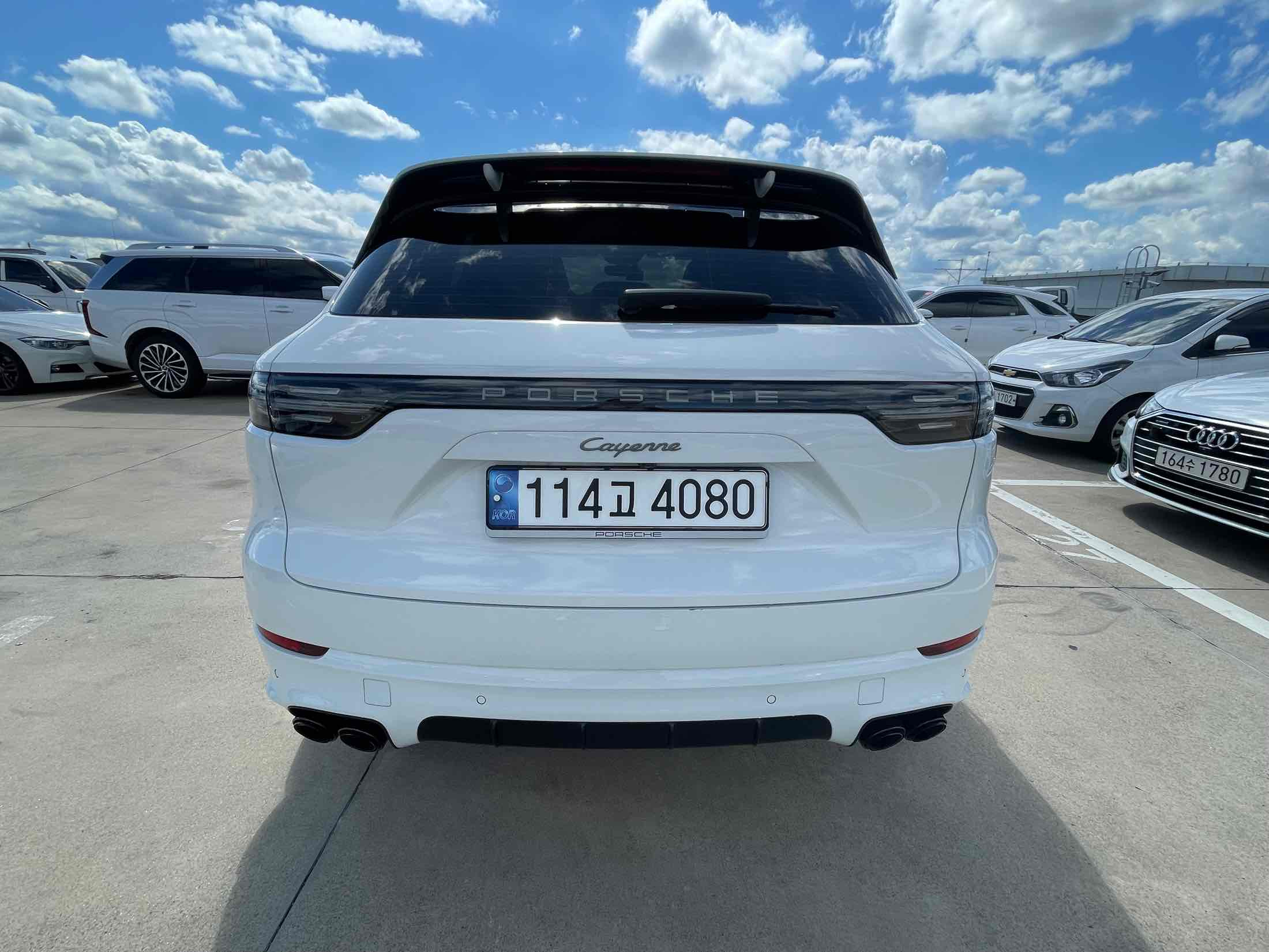 PORSCHE CAYENNE PO536 2022