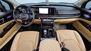 KIA CARNIVAL 2023