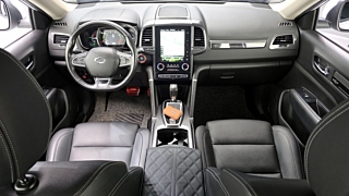 SAMSUNG QM6 2022