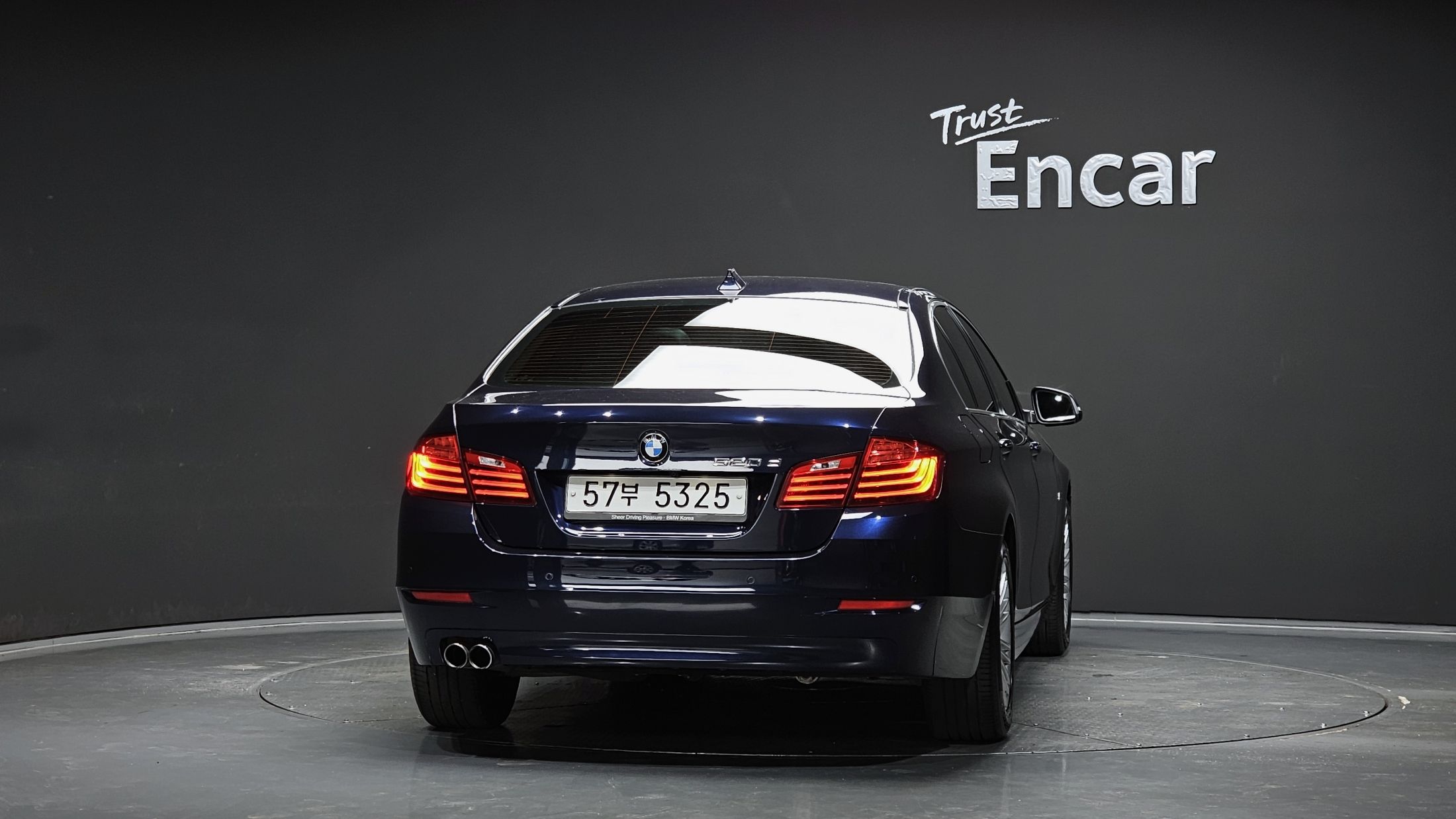 BMW 5-SERIES F10 2014
