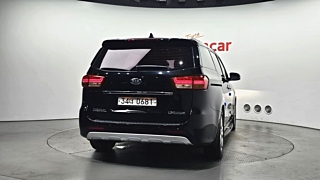 KIA CARNIVAL 2016