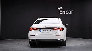 MERCEDES BENZ E-CLASS W214 2024