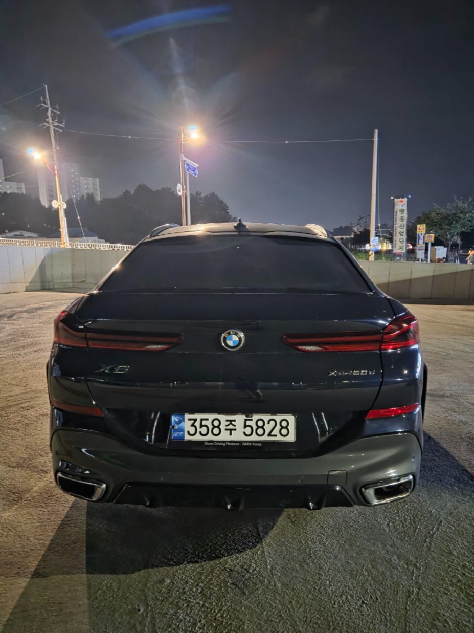 BMW X6 G06 2023