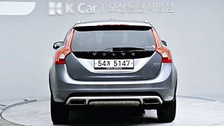 VOLVO V60 CROSS COUNTRY 2017