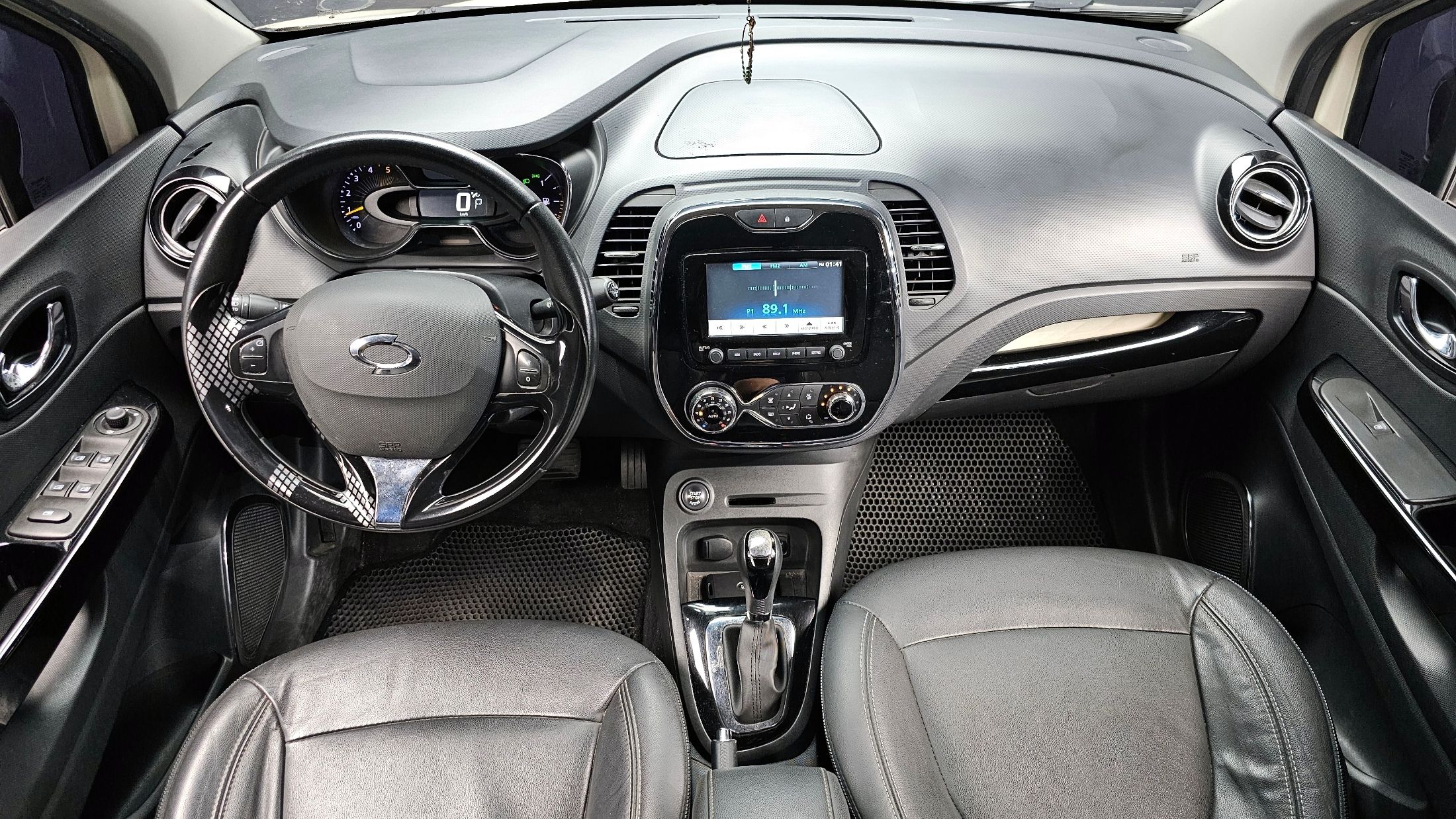SAMSUNG QM3 2015