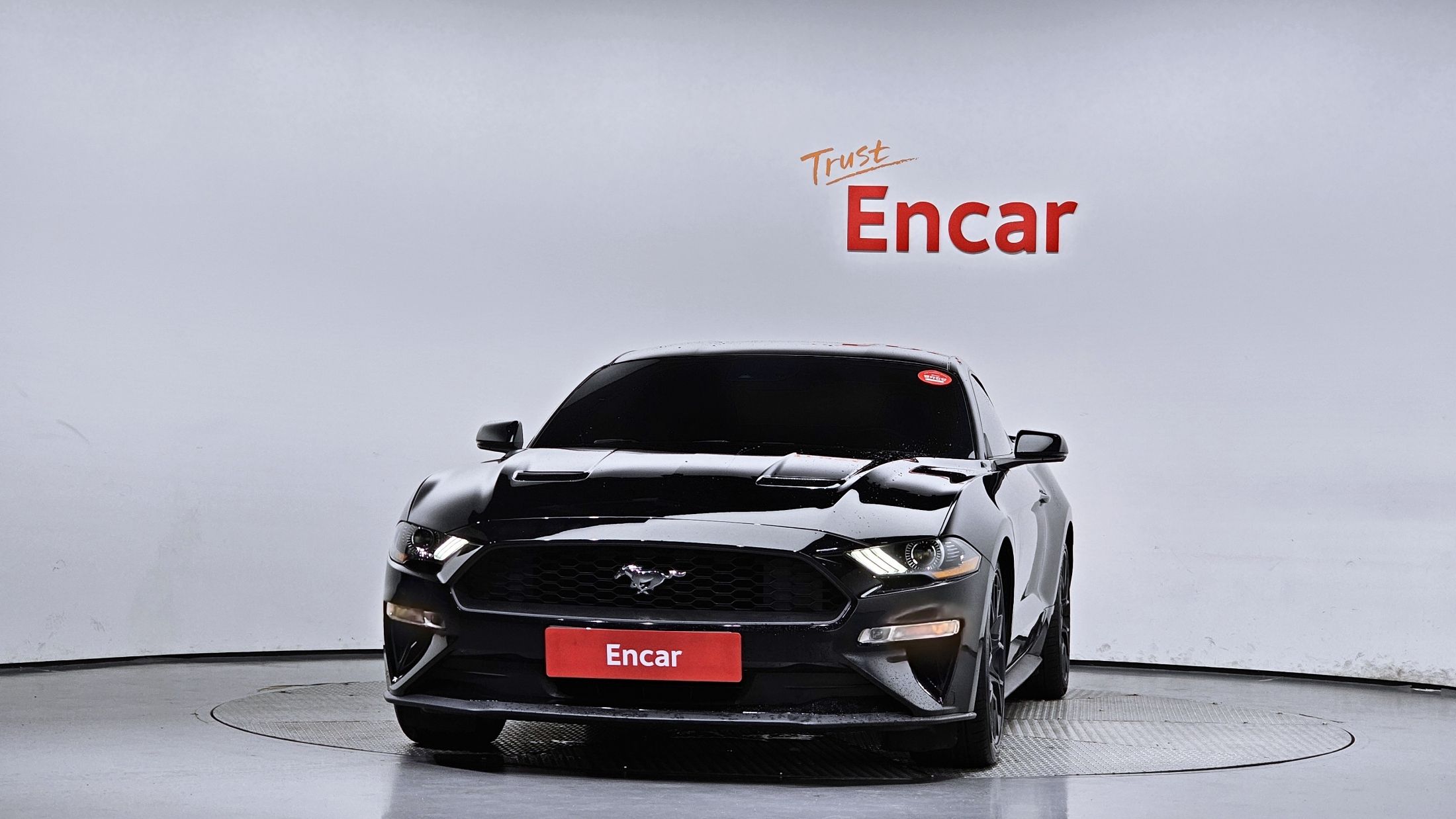FORD MUSTANG 2018