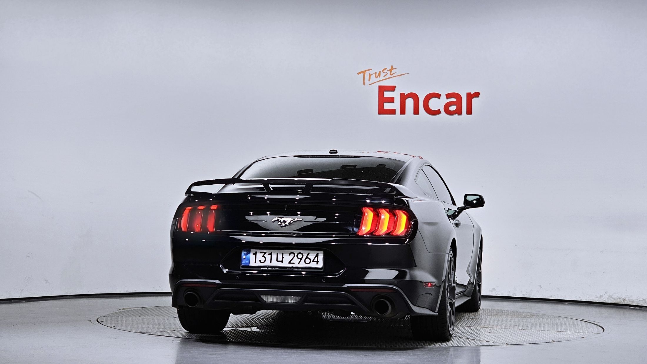 FORD MUSTANG 2018