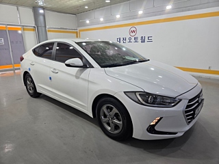 HYUNDAI AVANTE AD 2016
