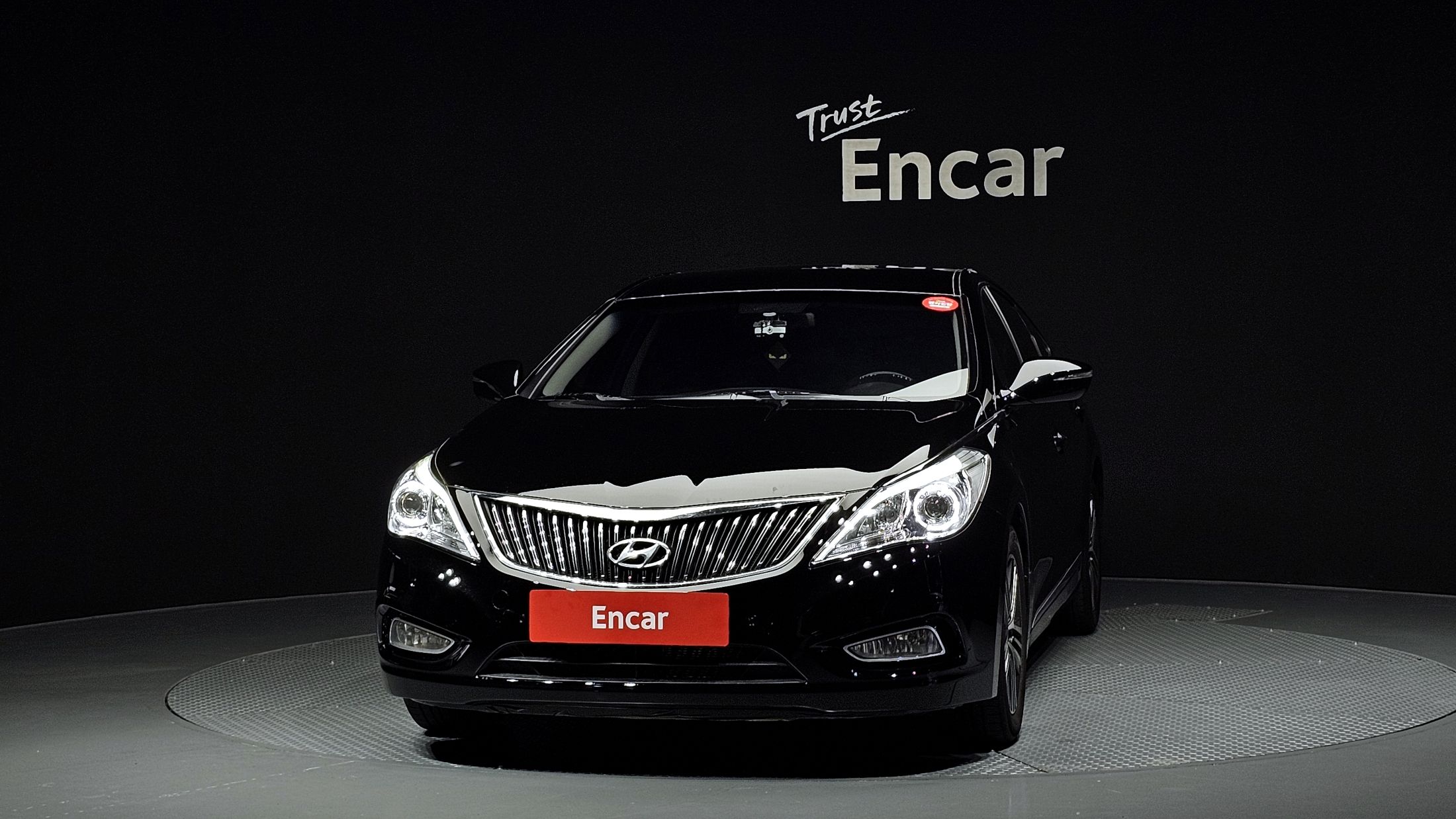 HYUNDAI GRANDEUR HG 2014