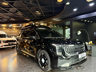 KIA CARNIVAL 2025
