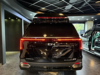 KIA CARNIVAL 2025