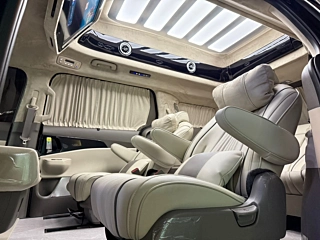 KIA CARNIVAL 2025