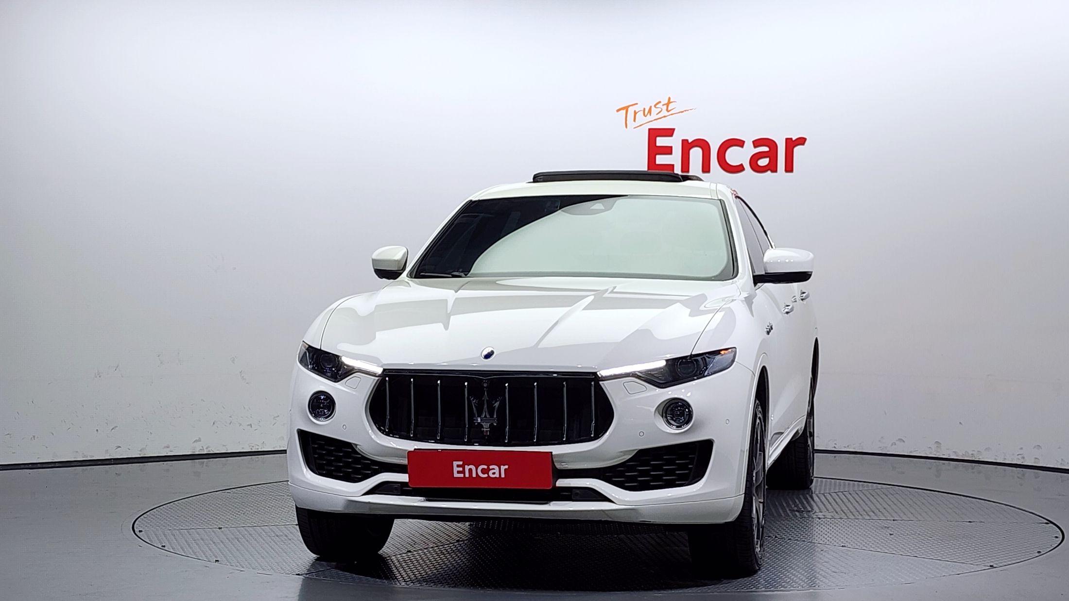 MASERATI LEVANTE 2018