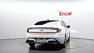 HYUNDAI SONATA DN8 2022