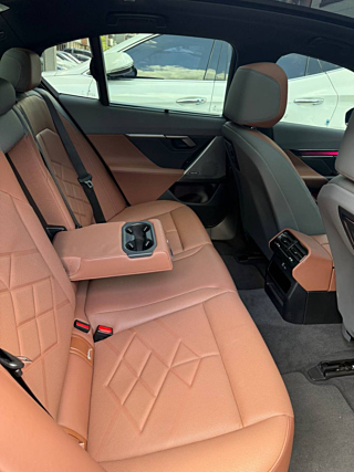 BMW 5-SERIES G30 2023
