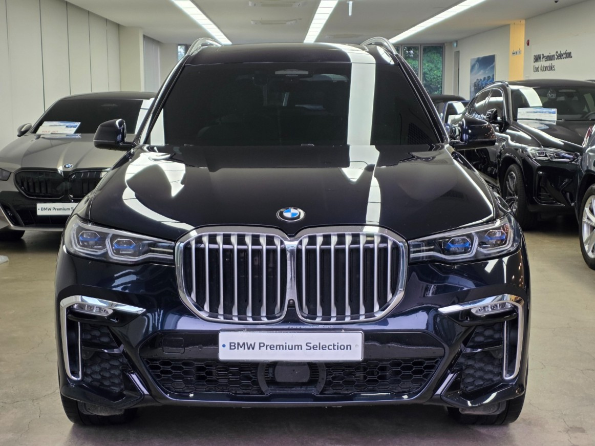 BMW X7 G07 2021