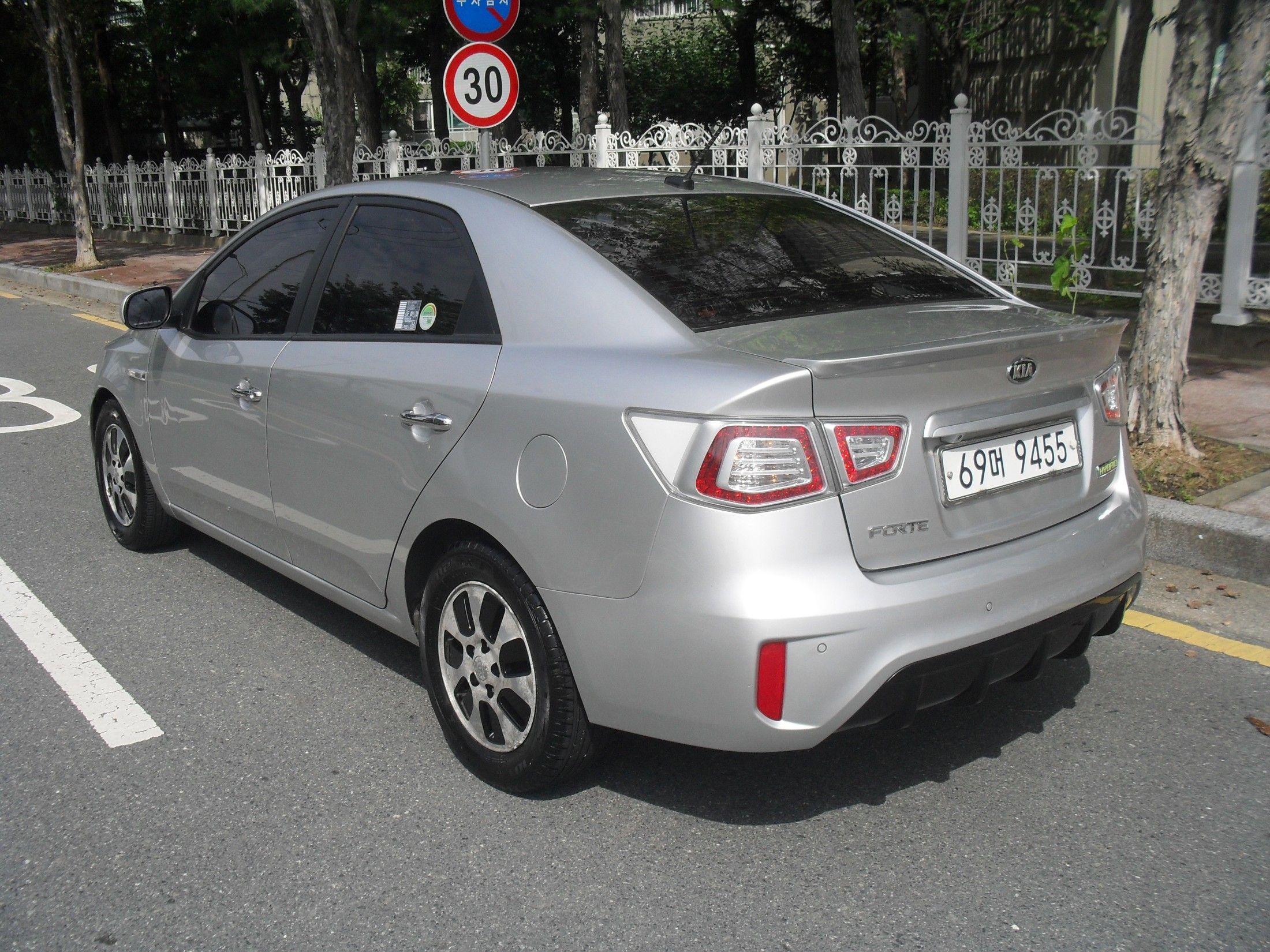 KIA PORTE 2009