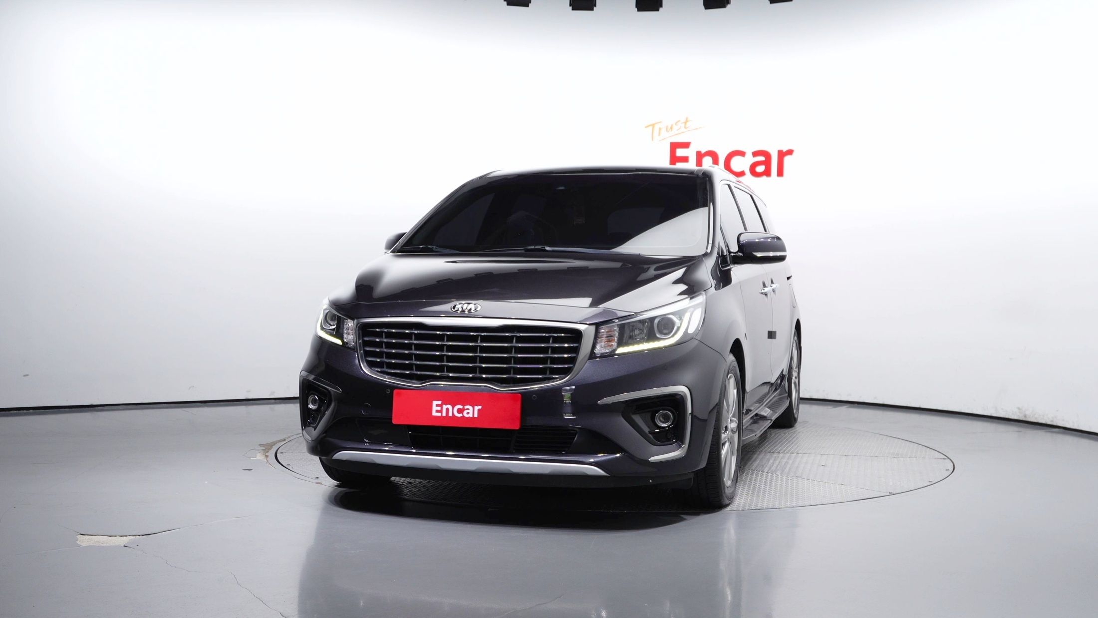 KIA CARNIVAL 2019